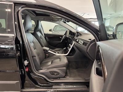 2016 Volvo XC70 T5 Premier   - Photo 9 - Gladstone, OR 97027