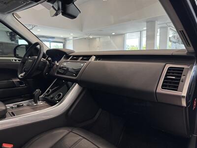 2019 Land Rover Range Rover Sport HSE   - Photo 10 - Gladstone, OR 97027