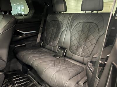2023 BMW X7 xDrive40i   - Photo 25 - Gladstone, OR 97027