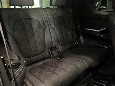 2023 BMW X7 xDrive40i   - Photo 26 - Gladstone, OR 97027