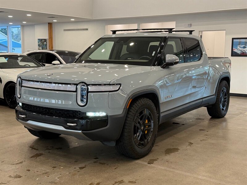 2023 Rivian R1T Adventure  