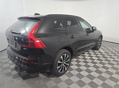 2024 Volvo XC60 B5 Plus Dark Theme   - Photo 6 - Gladstone, OR 97027