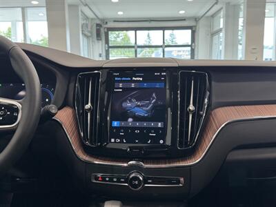 2024 Volvo XC60 B5 Plus Dark Theme   - Photo 32 - Gladstone, OR 97027