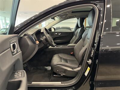 2024 Volvo XC60 B5 Plus Dark Theme   - Photo 7 - Gladstone, OR 97027