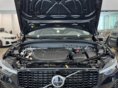 2024 Volvo XC60 B5 Plus Dark Theme   - Photo 44 - Gladstone, OR 97027