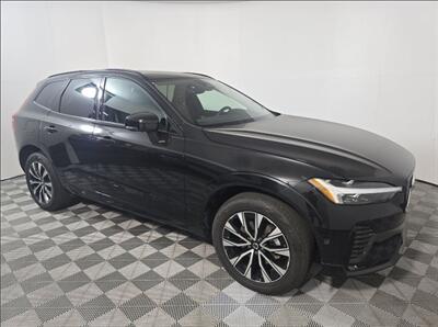 2024 Volvo XC60 B5 Plus Dark Theme   - Photo 3 - Gladstone, OR 97027