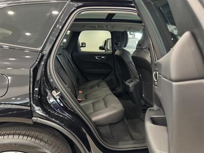 2024 Volvo XC60 B5 Plus Dark Theme   - Photo 10 - Gladstone, OR 97027