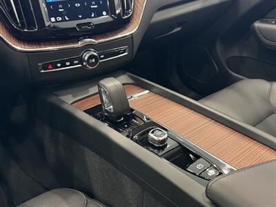 2024 Volvo XC60 B5 Plus Dark Theme   - Photo 37 - Gladstone, OR 97027