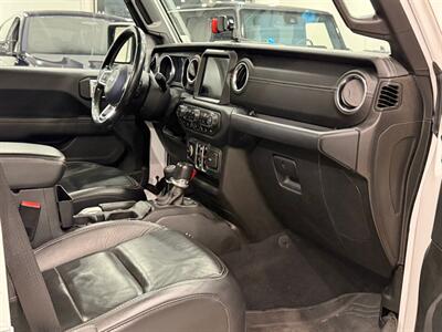 2019 Jeep Wrangler Unlimited Sahara   - Photo 12 - Gladstone, OR 97027