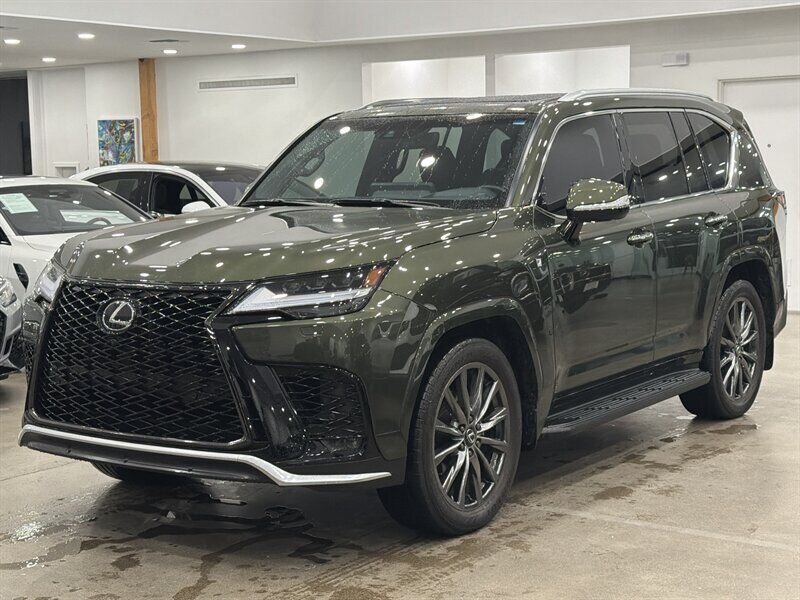 2024 Lexus LX 600 F SPORT   - Photo 1 - Gladstone, OR 97027