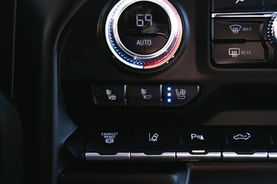 2023 GMC Sierra 3500 AT4 - Photo 16 - Gladstone, OR 97027