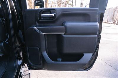 2023 GMC Sierra 3500 AT4 - Photo 24 - Gladstone, OR 97027