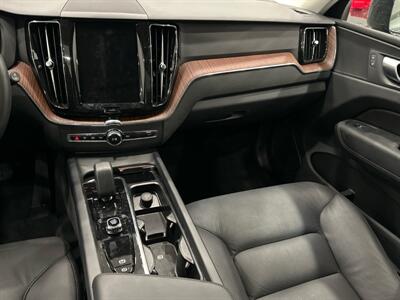 2024 Volvo XC60 Plus Dark Theme   - Photo 14 - Gladstone, OR 97027