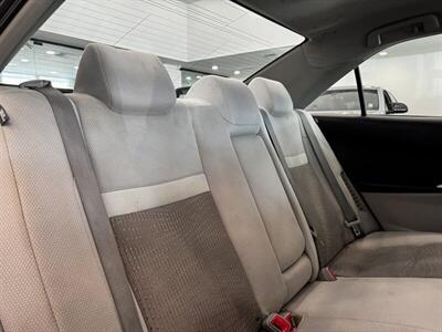 2012 Toyota Camry Hybrid LE   - Photo 24 - Gladstone, OR 97027