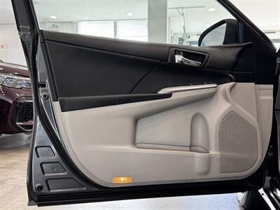 2012 Toyota Camry Hybrid LE   - Photo 13 - Gladstone, OR 97027