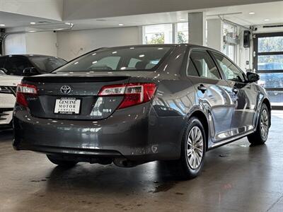 2012 Toyota Camry Hybrid LE   - Photo 6 - Gladstone, OR 97027