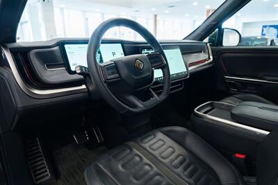 2023 Rivian R1S Adventure - Photo 5 - Gladstone, OR 97027