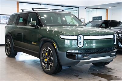 2023 Rivian R1S Adventure - Photo 2 - Gladstone, OR 97027