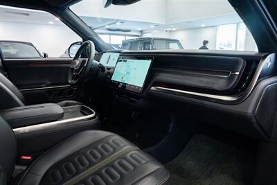 2023 Rivian R1S Adventure - Photo 7 - Gladstone, OR 97027
