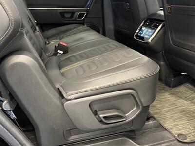2023 Rivian R1S Adventure   - Photo 20 - Gladstone, OR 97027