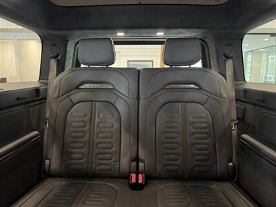 2023 Rivian R1S Adventure   - Photo 29 - Gladstone, OR 97027