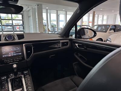 2018 Porsche Macan   - Photo 28 - Gladstone, OR 97027