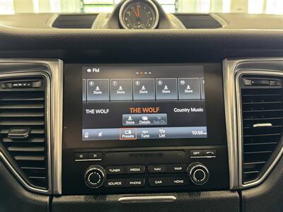 2018 Porsche Macan   - Photo 33 - Gladstone, OR 97027