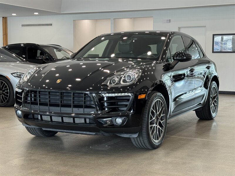 2018 Porsche Macan  