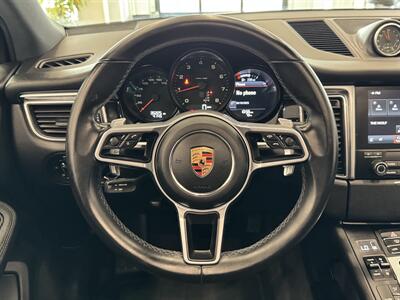 2018 Porsche Macan   - Photo 30 - Gladstone, OR 97027