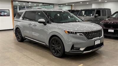 2024 Kia Carnival SX Prestige   - Photo 2 - Gladstone, OR 97027