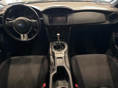 2015 Subaru BRZ Premium   - Photo 8 - Gladstone, OR 97027