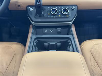 2024 Land Rover Defender 90 P300 S   - Photo 25 - Gladstone, OR 97027