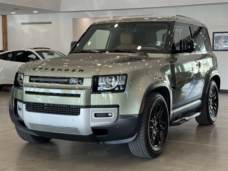 2024 Land Rover Defender 90 P300 S  