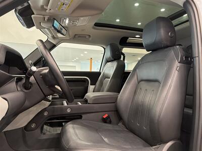 2021 Land Rover Defender S - Photo 4 - Gladstone, OR 97027