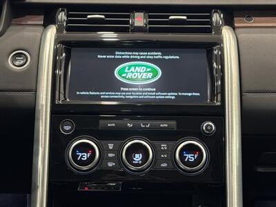 2017 Land Rover Discovery HSE   - Photo 15 - Gladstone, OR 97027