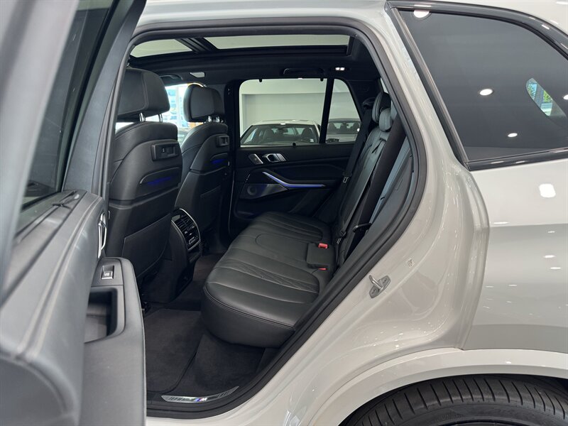 2021 Bmw X5 M50i photo 10