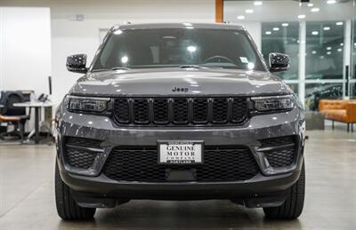 2022 Jeep Grand Cherokee Laredo   - Photo 2 - Gladstone, OR 97027