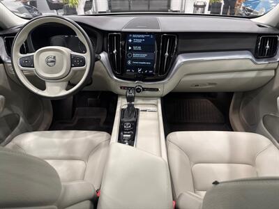 2020 Volvo XC60 T6 Momentum   - Photo 6 - Gladstone, OR 97027