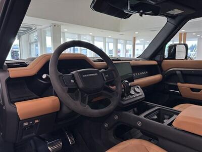 2023 Land Rover Defender Carpathian Edition   - Photo 16 - Gladstone, OR 97027