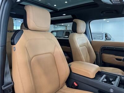 2023 Land Rover Defender Carpathian Edition   - Photo 18 - Gladstone, OR 97027