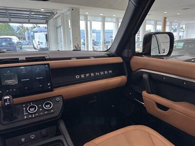 2023 Land Rover Defender Carpathian Edition   - Photo 24 - Gladstone, OR 97027