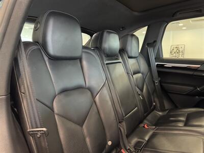 2015 Porsche Cayenne S   - Photo 12 - Gladstone, OR 97027