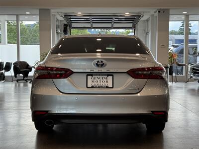2022 Toyota Camry Hybrid XLE   - Photo 5 - Gladstone, OR 97027