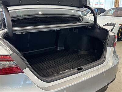 2022 Toyota Camry Hybrid XLE   - Photo 42 - Gladstone, OR 97027