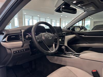 2022 Toyota Camry Hybrid XLE   - Photo 21 - Gladstone, OR 97027
