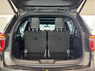 2016 Ford Explorer Sport   - Photo 35 - Gladstone, OR 97027