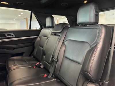 2016 Ford Explorer Sport   - Photo 17 - Gladstone, OR 97027