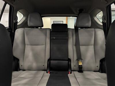 2017 Toyota RAV4 Hybrid Limited - Photo 11 - Gladstone, OR 97027