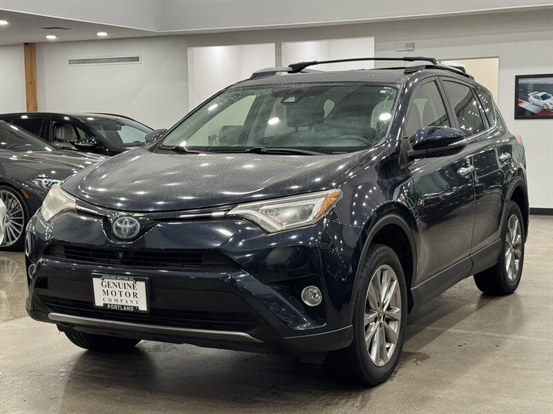 2017 Toyota RAV4 Hybrid Limited  