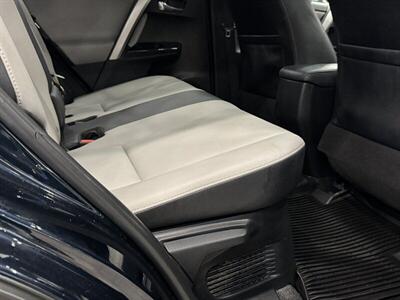 2017 Toyota RAV4 Hybrid Limited - Photo 20 - Gladstone, OR 97027